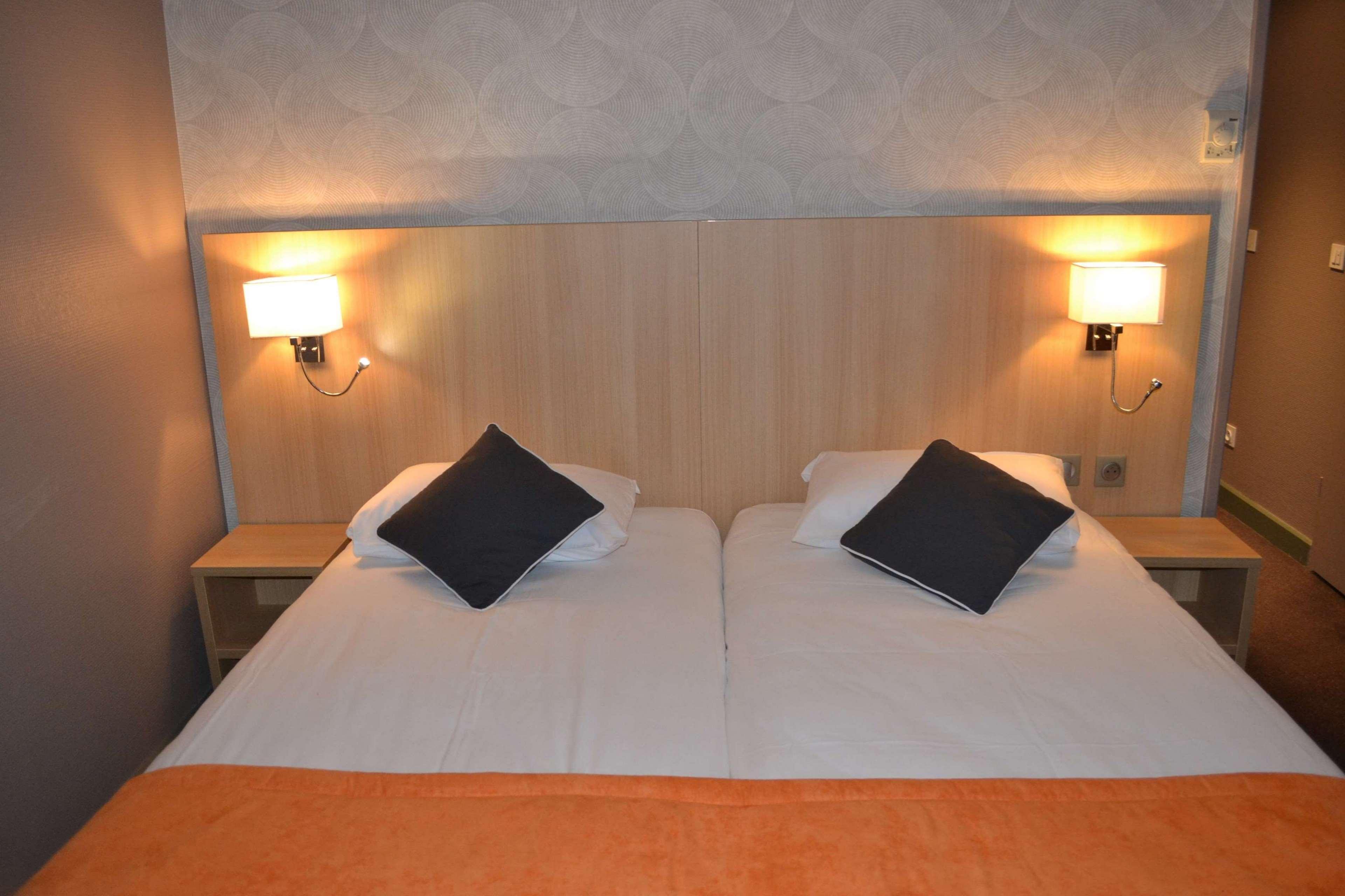 Hotel Europe And Spa Реймс Екстер'єр фото